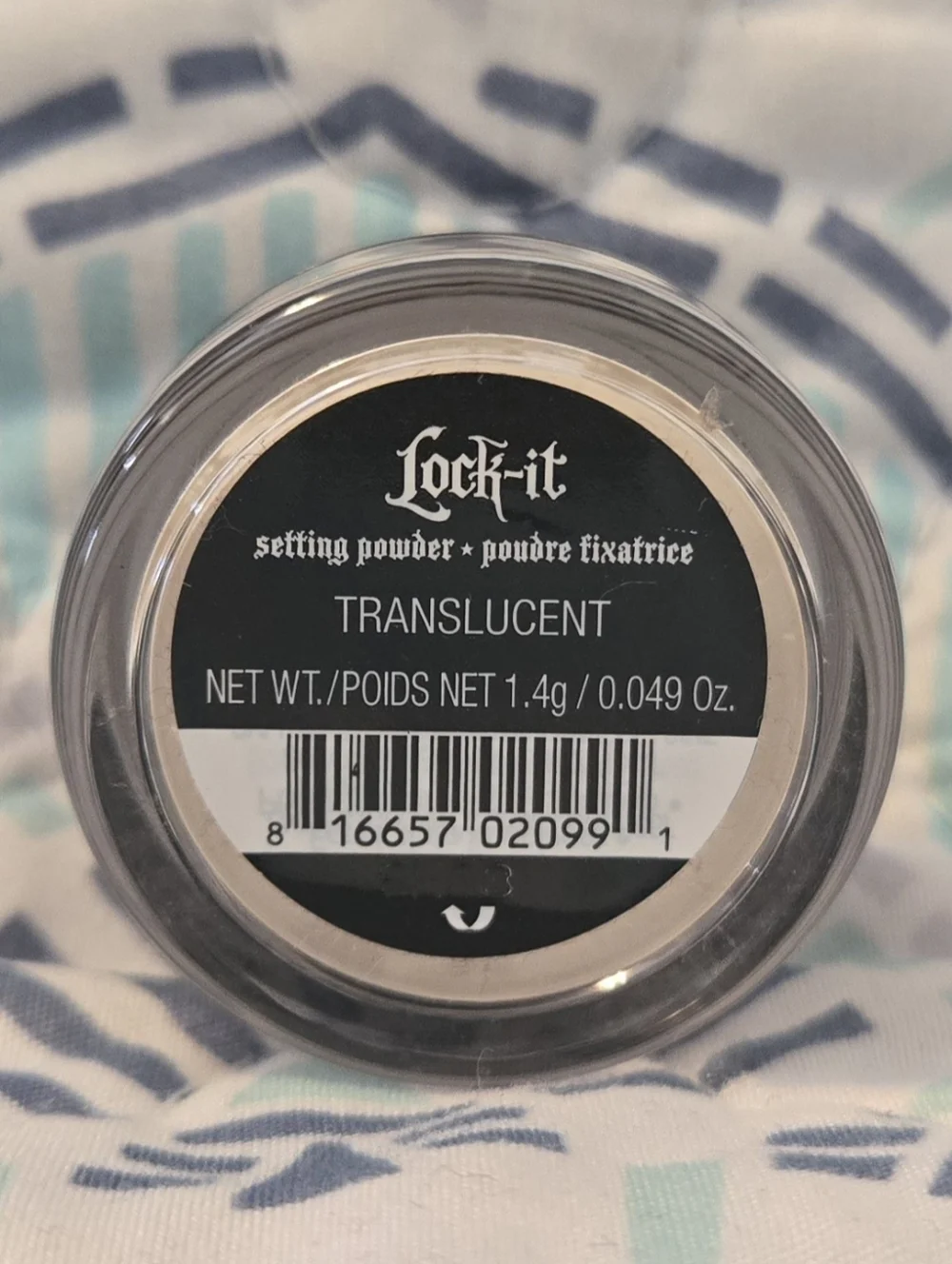 5/$25, Free Gift: KVD Beauty Lock-It Setting Powder (Translucent)